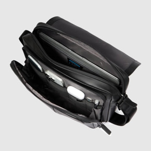 Piquadro Borsa messenger in pelle porta pc con tasca per AirPods®, protezioni antiurto e RFID