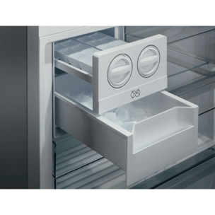 AEG Frigorífico combi de libre instalación Serie 6000 Inox Antihuellas de 192 cm ORC6M481EX | Reacondicionado