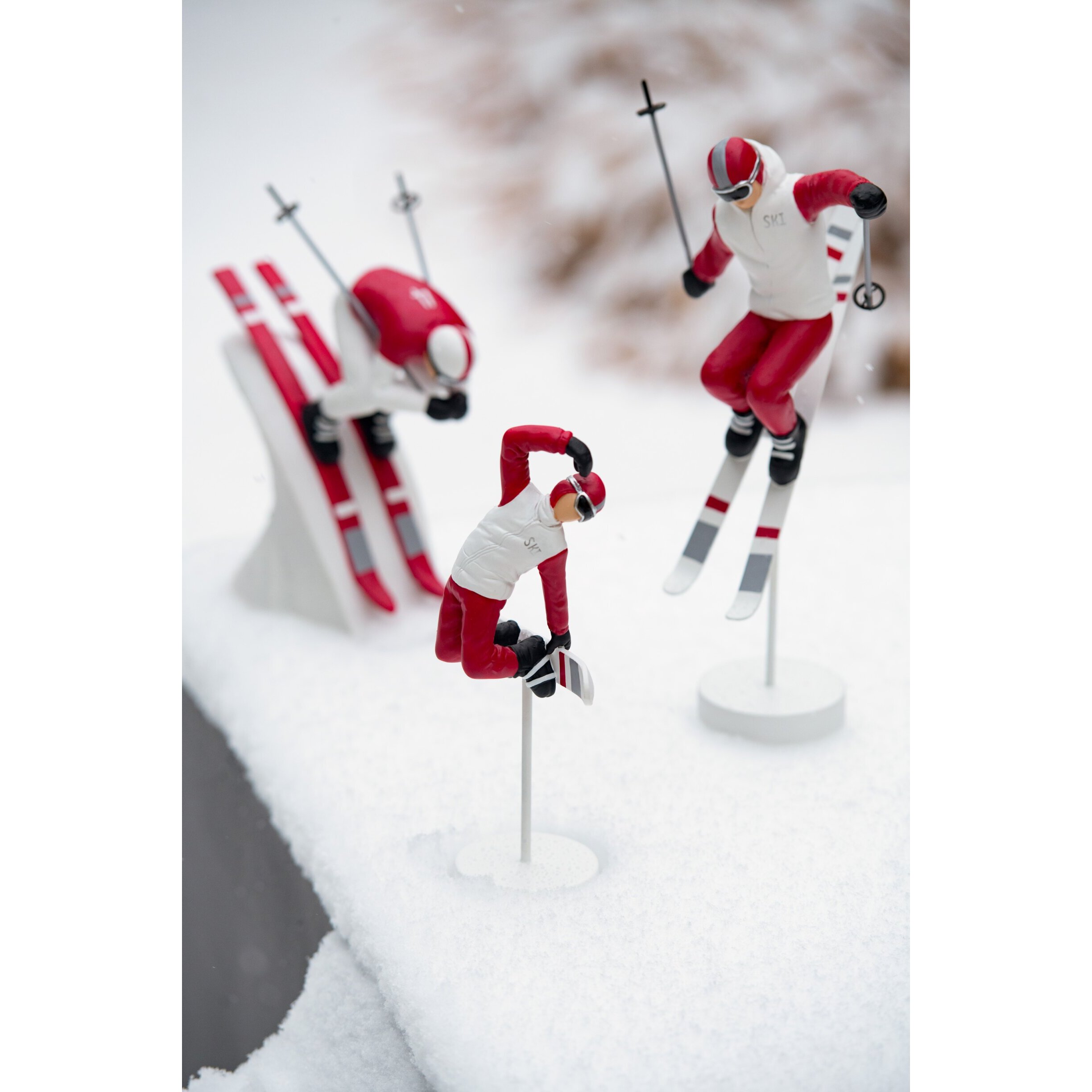 J-Line décoration Snowboarder Sur Socle - polyrésine - rouge/blanc - 2 pcs