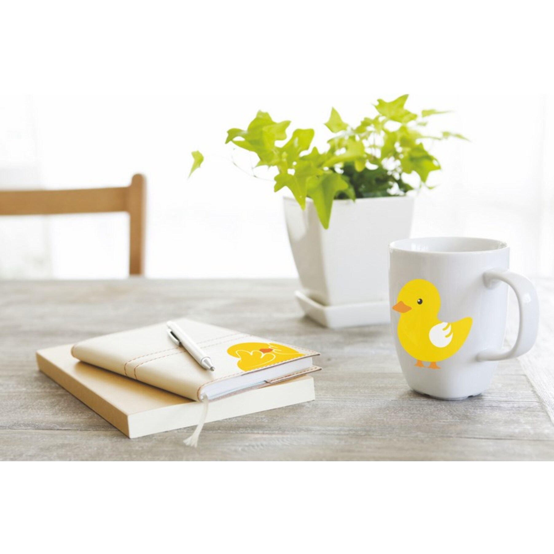 Stickers Muraux décoration adhésifs Prises Poussins