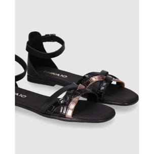 Sandalias de Piel - Negro - Tacón: Bajo