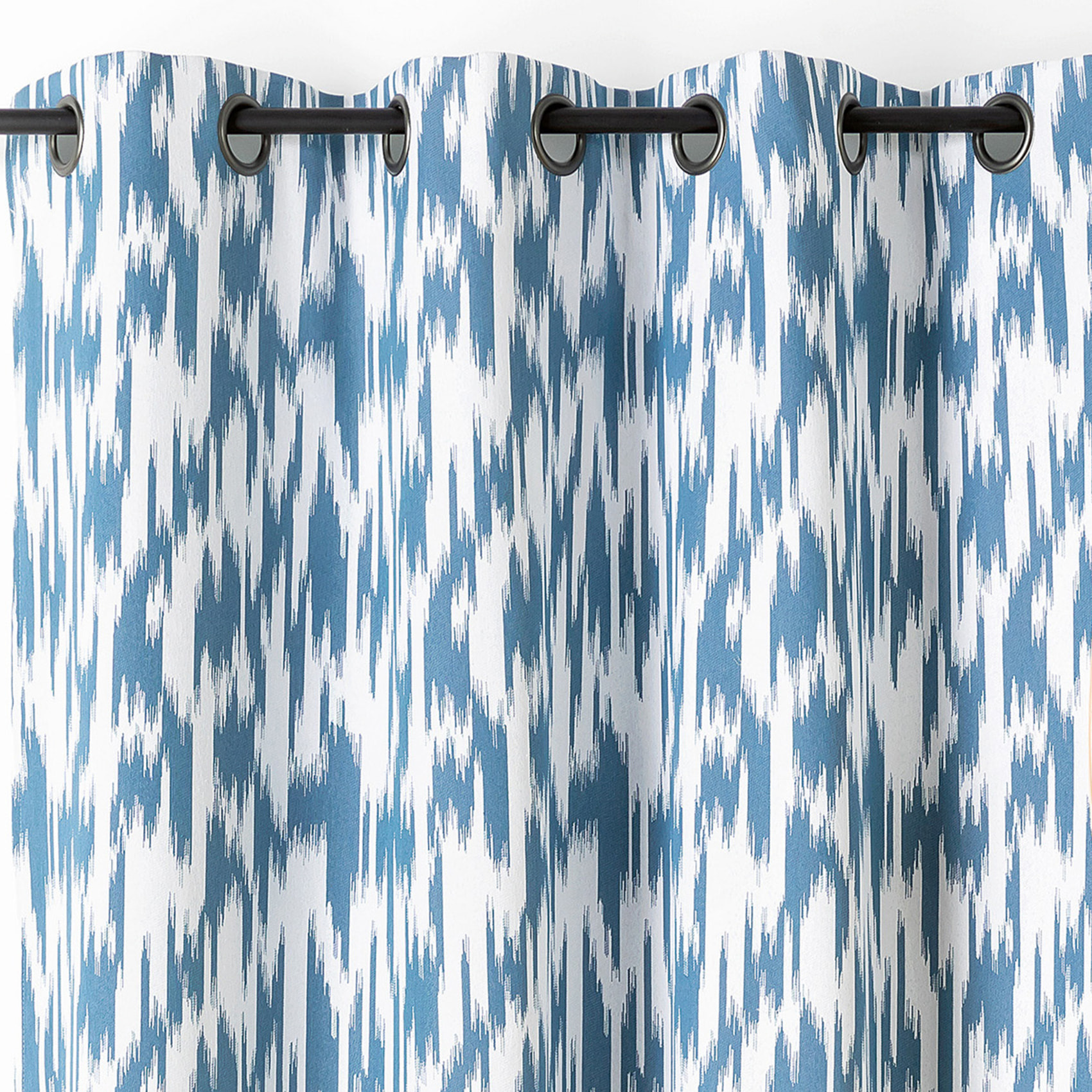 Rideau jacquard motif ikat en fils upcyclés - Bleu