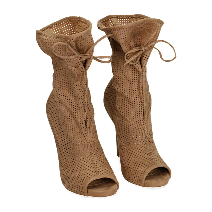 Ankle boots beige in microfibra traforata, tacco 11 cm