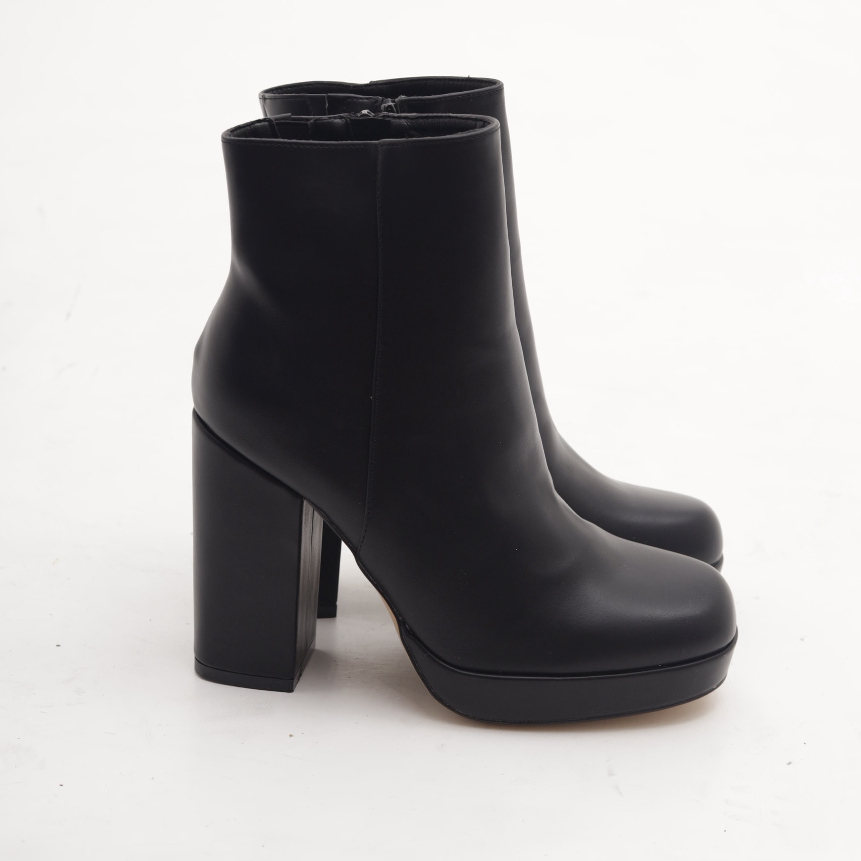 STIVALETTO TACCO ALTO NERO