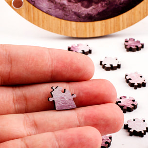 Puzle y marco de madera con 110 piezas. Diseño Luna.