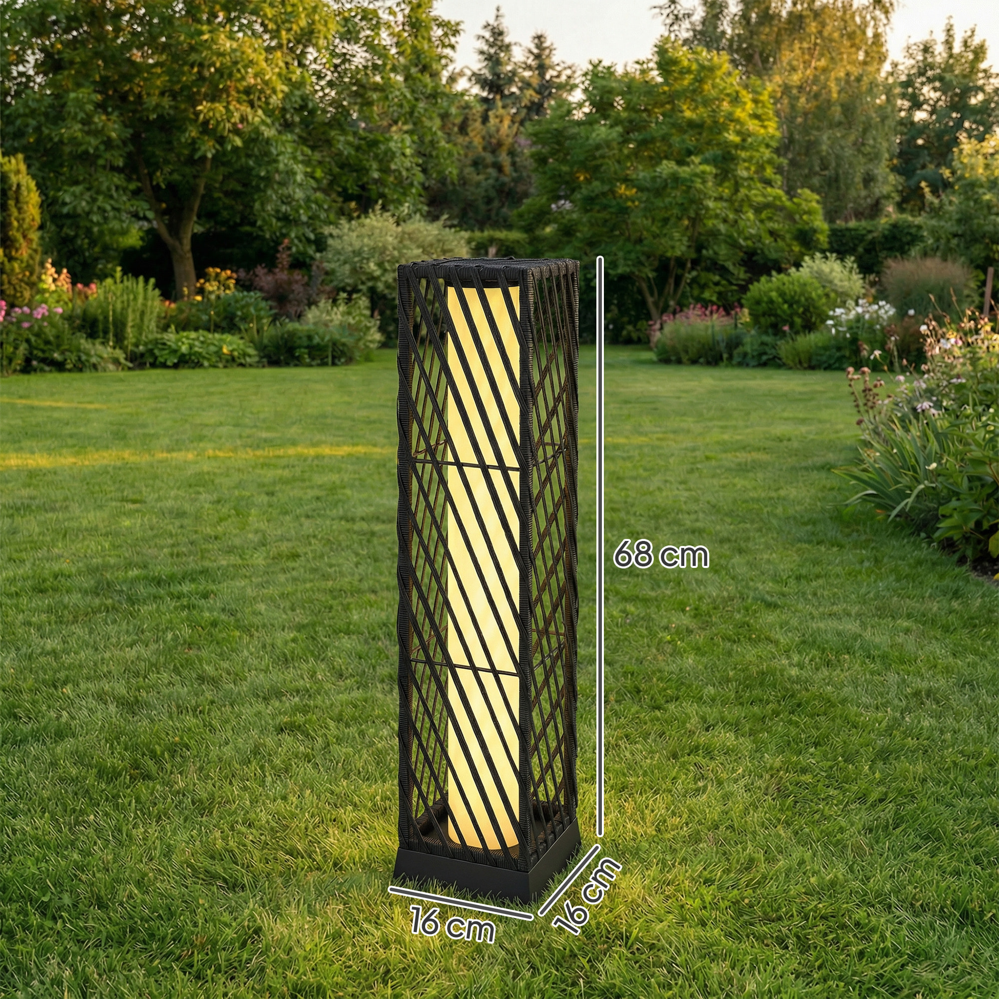 Linterna de Jardín de Ratán, Farola Solar Exterior con Luces LED Encendido y Apagado Automático, Impermeable, IP44, Lámpara de pie para Terraza, Balcón, Patio, 16x16x68 cm, Negro