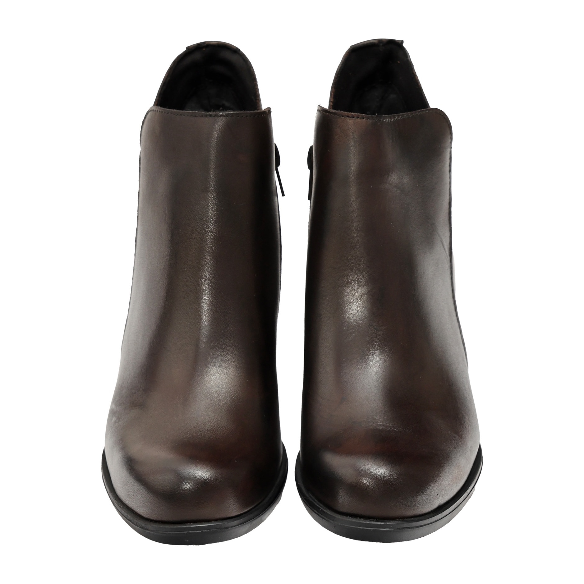 Tronchetto in vera pelle con tacco comodo