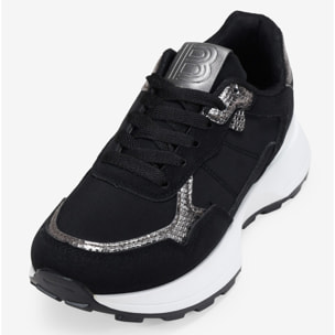 Zapatillas de plataforma negras con cordones