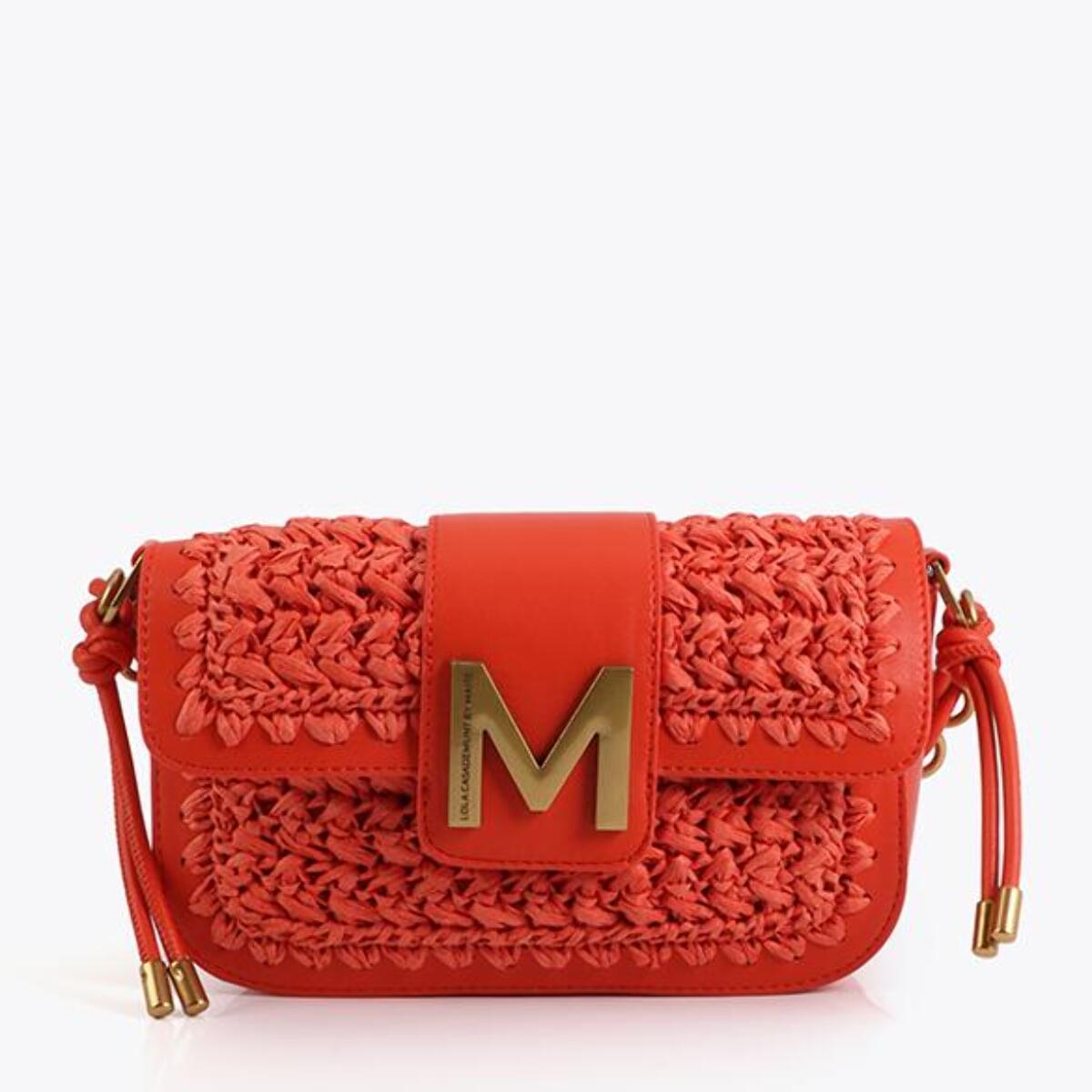 Borsa a tracolla che combina rafia ed effetto pelle