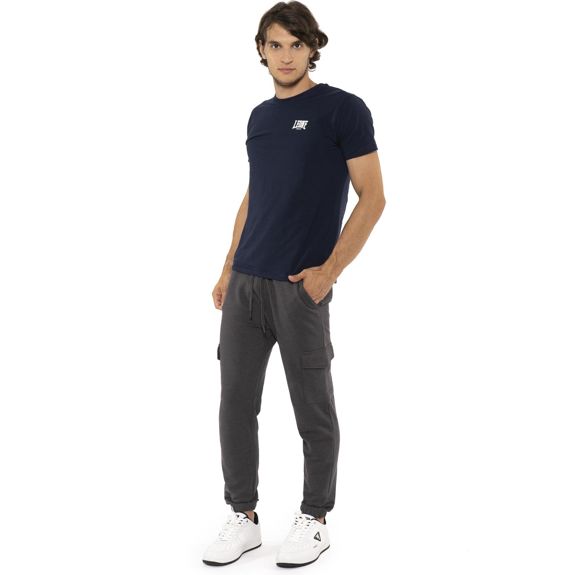 Pantalón cargo de hombre con pequeño logo 'Basic'