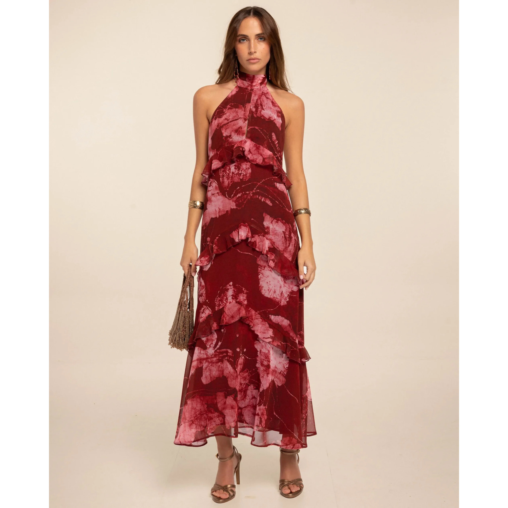 Vestido midi sin mangas con cuello chimenea y volantes