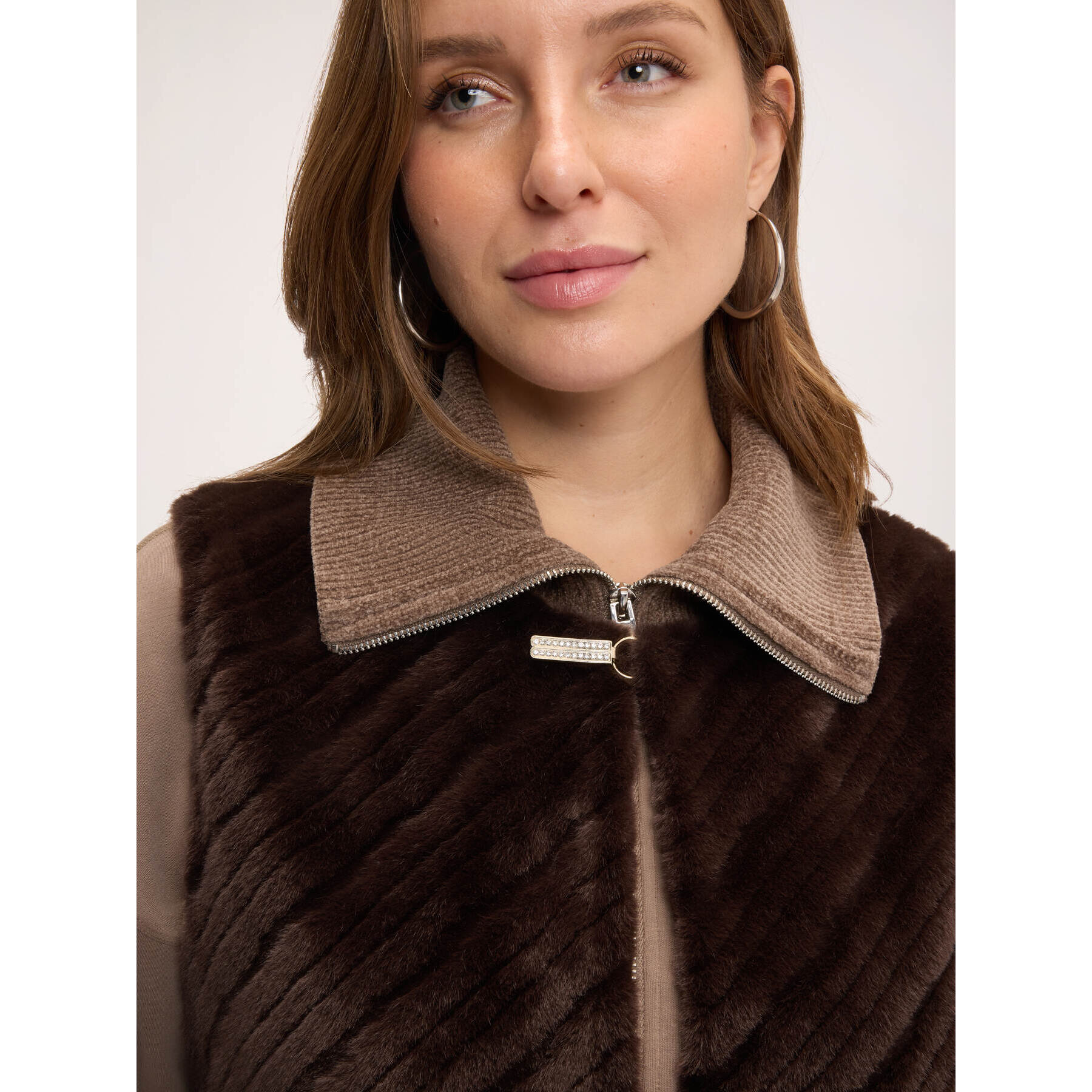 Fiorella Rubino - Gilet lungo in peluches - Marrone