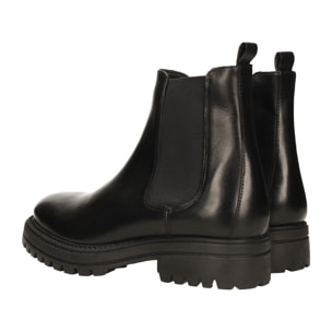 Stivaletti Uomo Tata Italia Nero