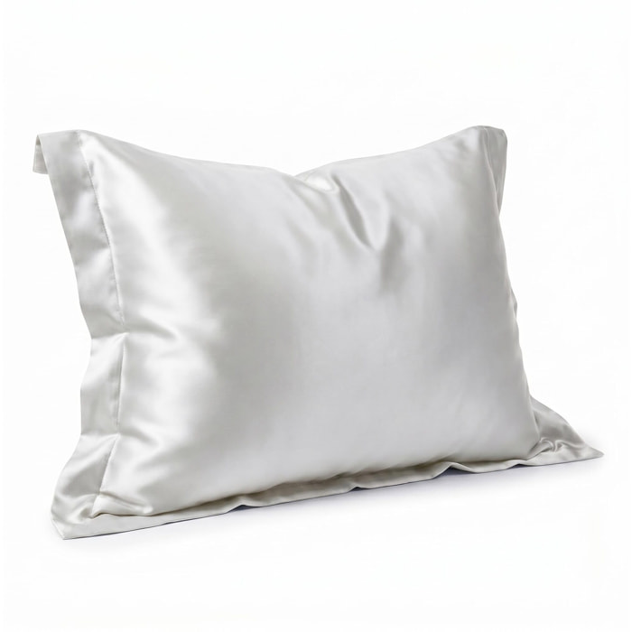 Federa in seta 50x80 cm con zip e volani, fronte in seta morbida e lucente, retro in tencel traspirante, effetto anticrespo e delicata su pelle e capelli, elegante e confortevole, ideale per uso quotidiano e tutte le stagioni