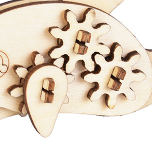 Mini Maqueta mecánica 3D de madera. Diseño Delfín. 16 piezas.