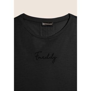 T-shirt con inserto crinkle sul retro e dettagli animalier