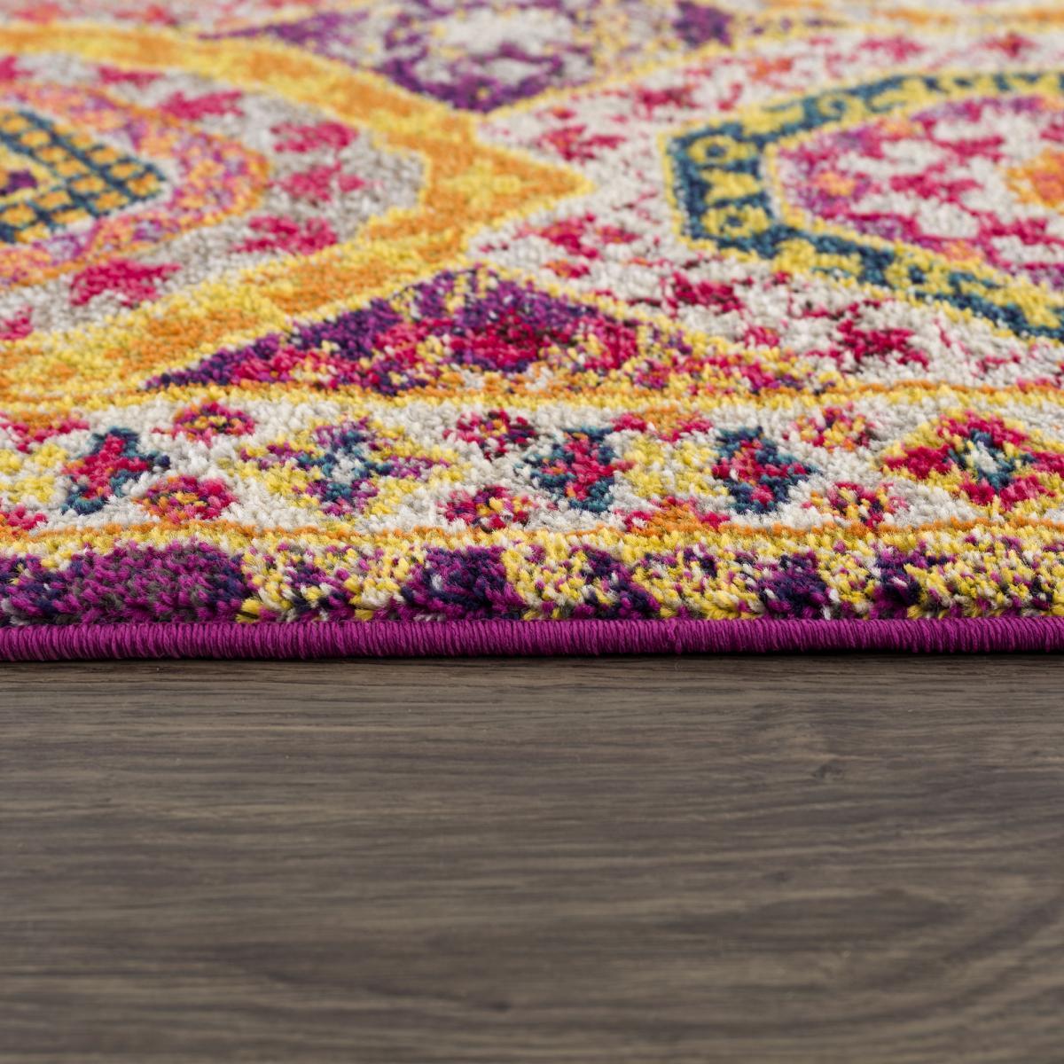 Tapis oriental tissé motif ethnique NOSI