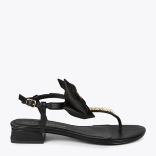 Sandali con fiocco e strass