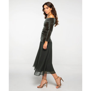 Vestido de punto elástico con flecos y corte ajustado de mujer