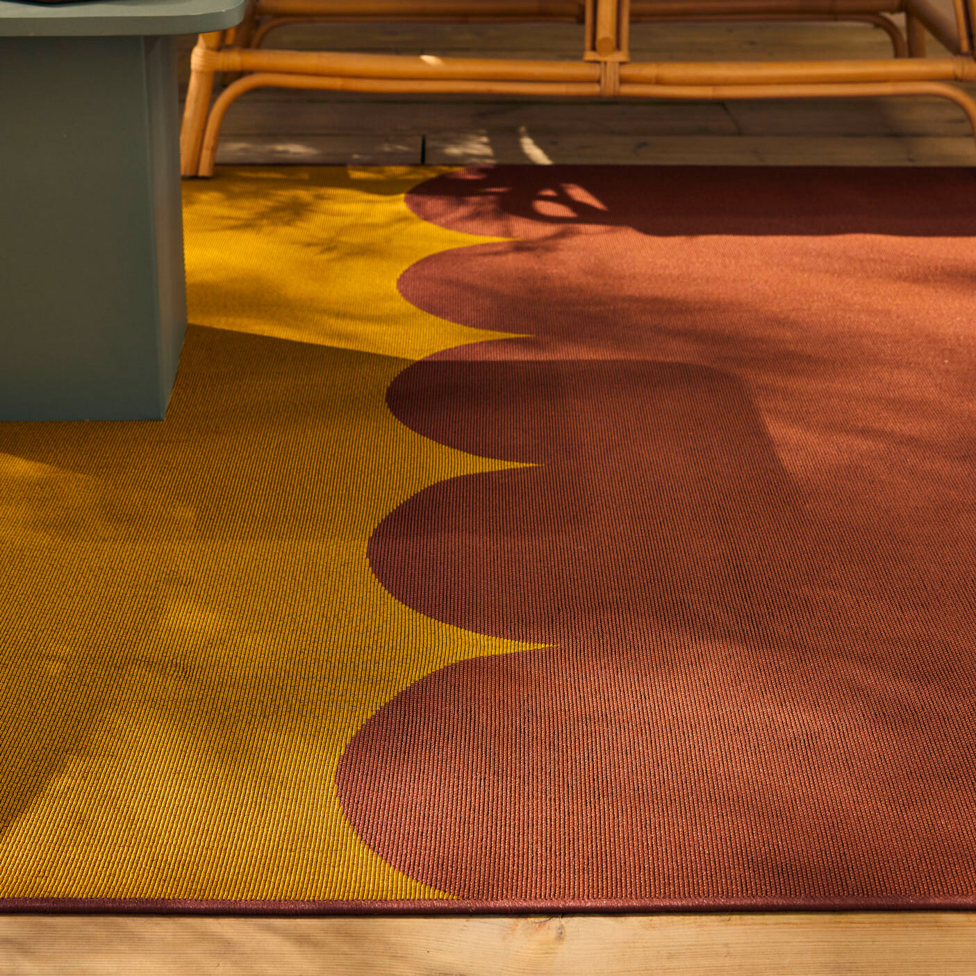 RIVIERA - Tapis intérieur/extérieur à motif festonné marron