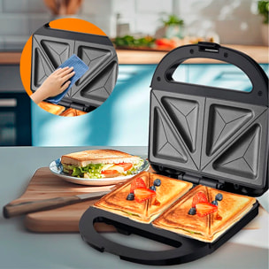 Sandwichera antiadherente con 750W de potencia y luz indicadora. Placas triangulares especiales sandwich.