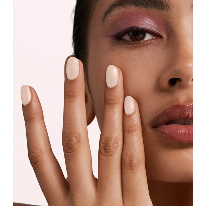 Vernis semi-permanent - 472 Oyster Spark - 15 ml