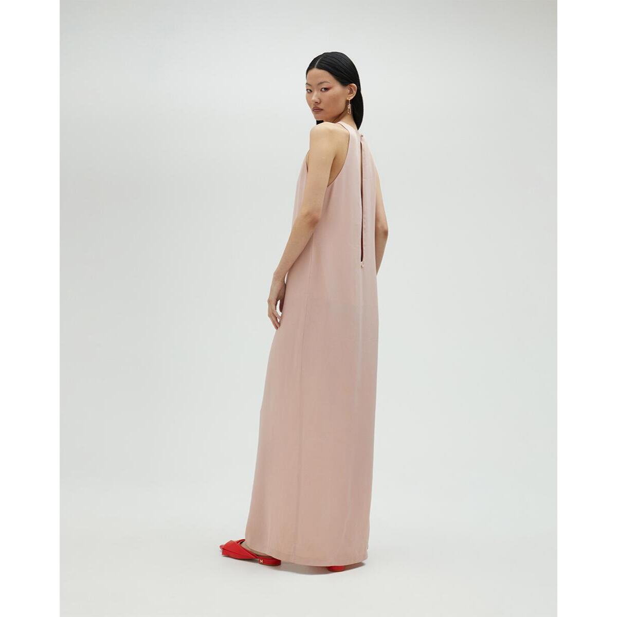 Abito lungo con spalline