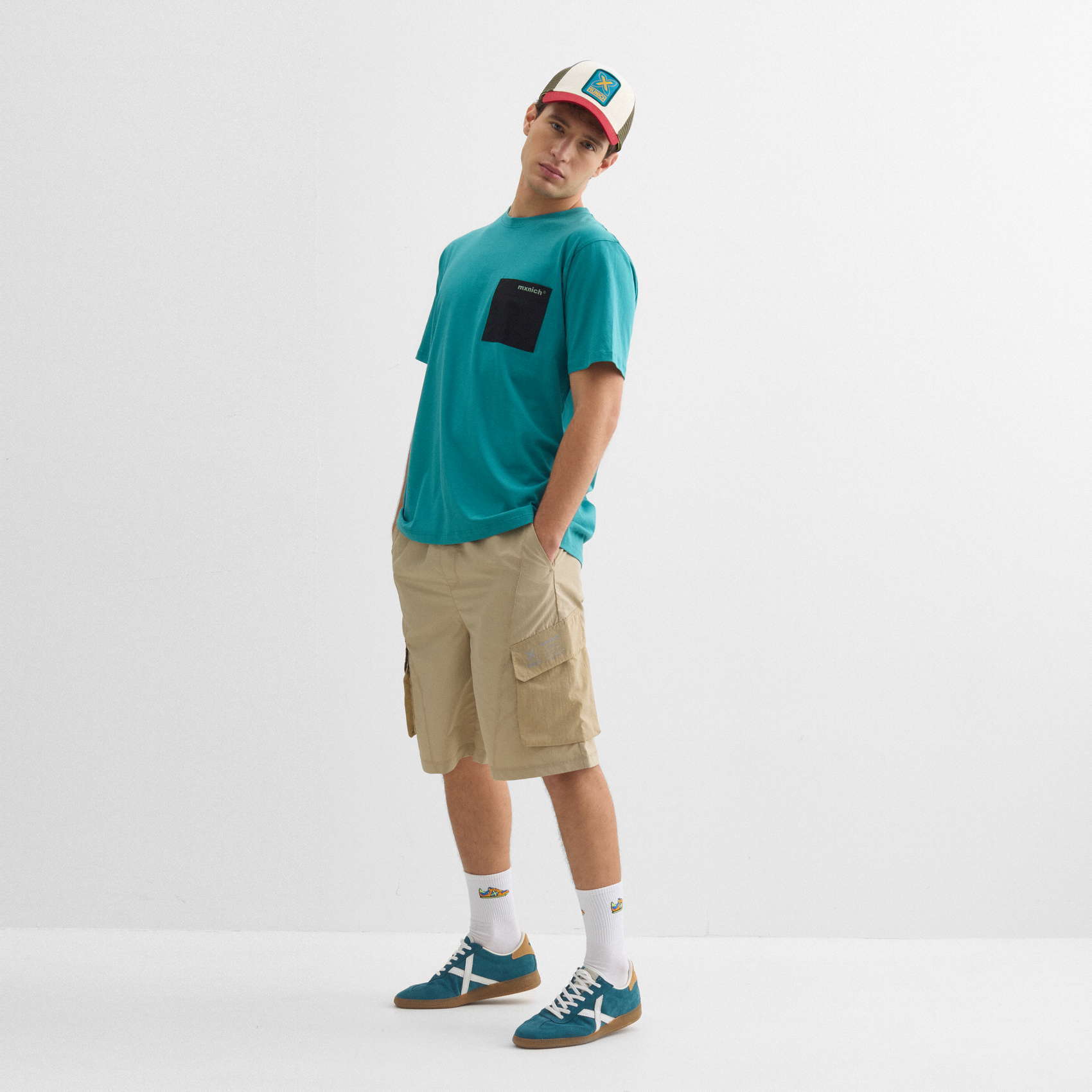 Camiseta oversize MUNICH streetwear de algodón orgánico azul