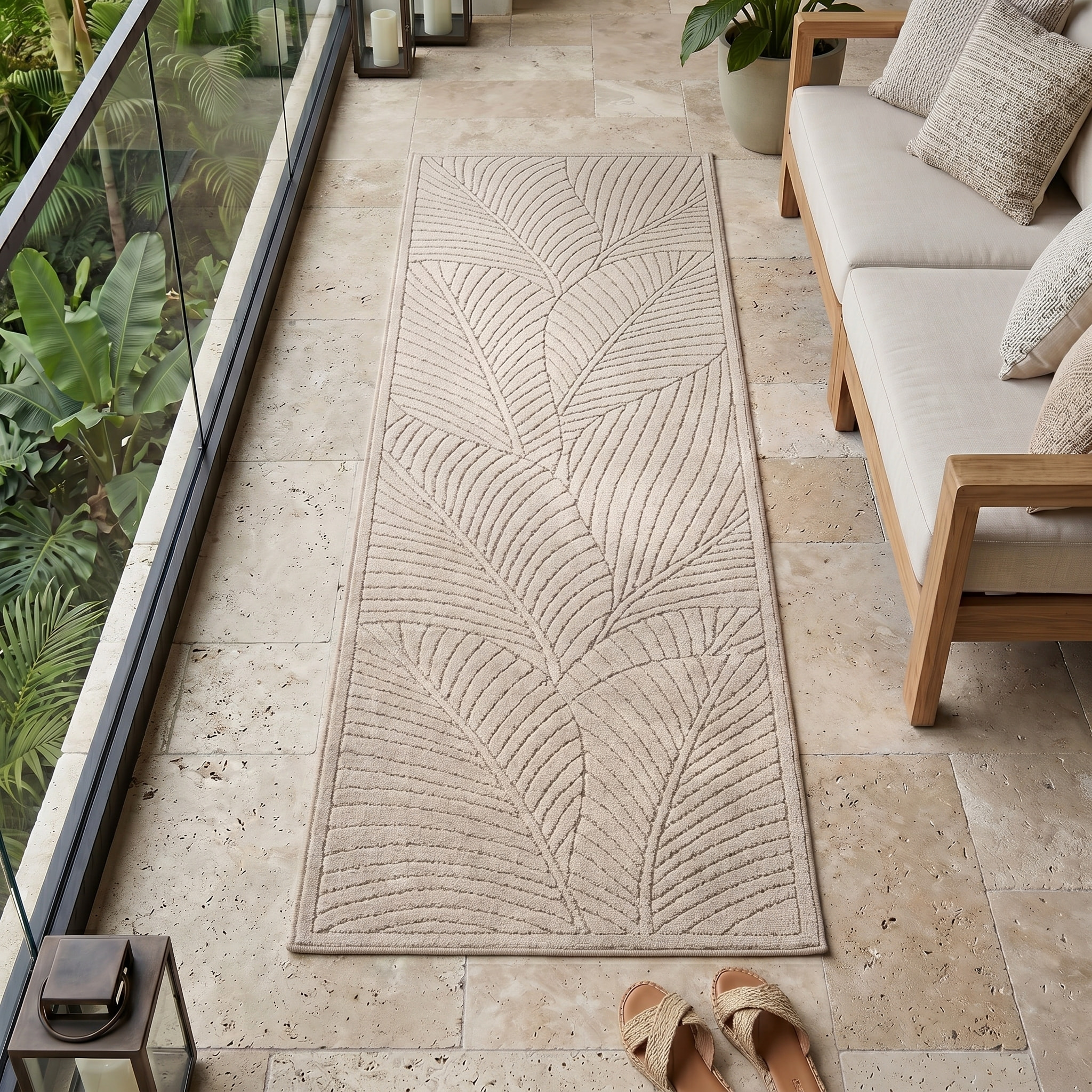 NOVA - Tapis intérieur/extérieur beige à motif feuilles