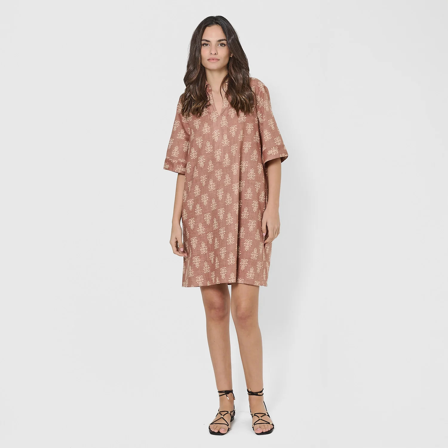 Vestido corto camisero hilo garden rosette