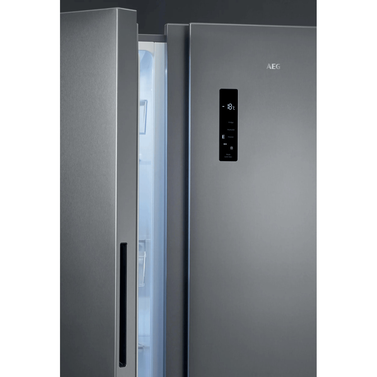 AEG Frigorífico americano de libre instalación Serie 8000 Inox de 177 cm RXB659E6NU