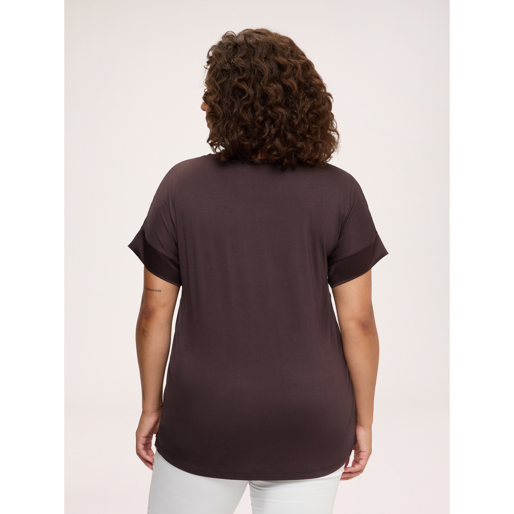 Fiorella Rubino - T-shirt bimaterica in raso e jersey - Marrone
