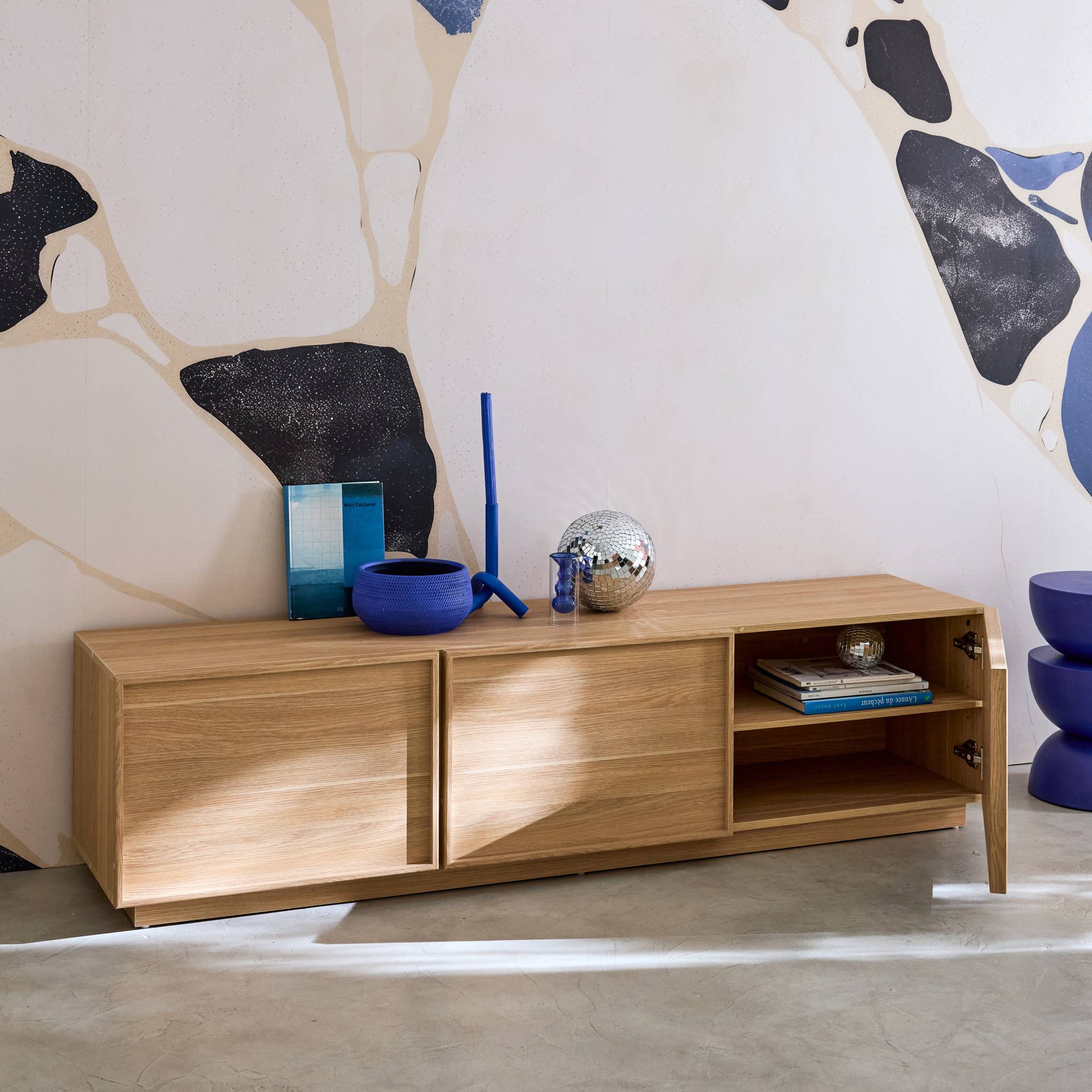 Meuble TV décor bois 3 portes naturel 180cm L 180 x P 43 x H 45cm - Kuba