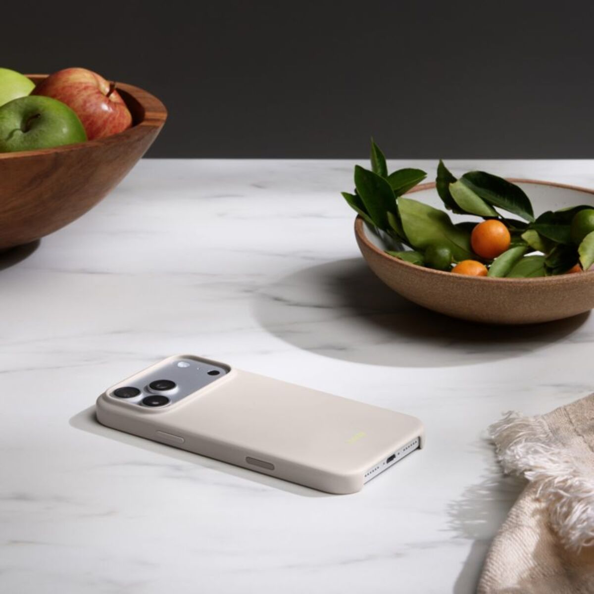 Coque BEATS iPhone 17 Pro Max MagSafe  Gris gypse