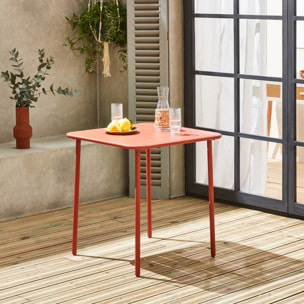 Table de jardin métal 2 places. terracotta. Amelia. 70x70cm. traitement antirouille. lattes et bords arrondis