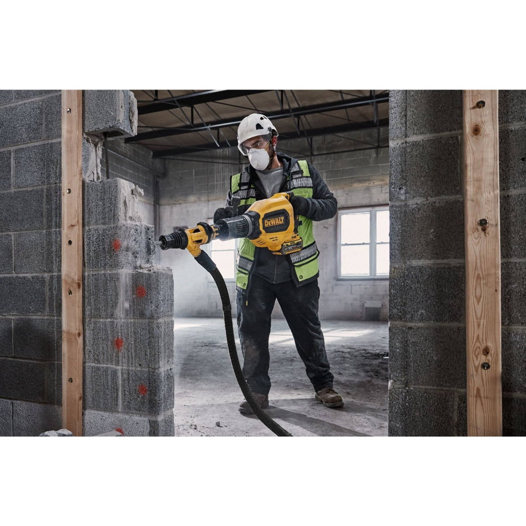 Marteau de démolition XR FLEXVOLT 54V SDS-max - 27J - DEWALT - Sans batterie, ni chargeur - mallette - DCH911NK-XJ