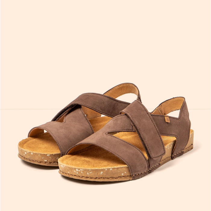 Sandalias N5799 NOBUCK BROWN / BALANCE color Brown