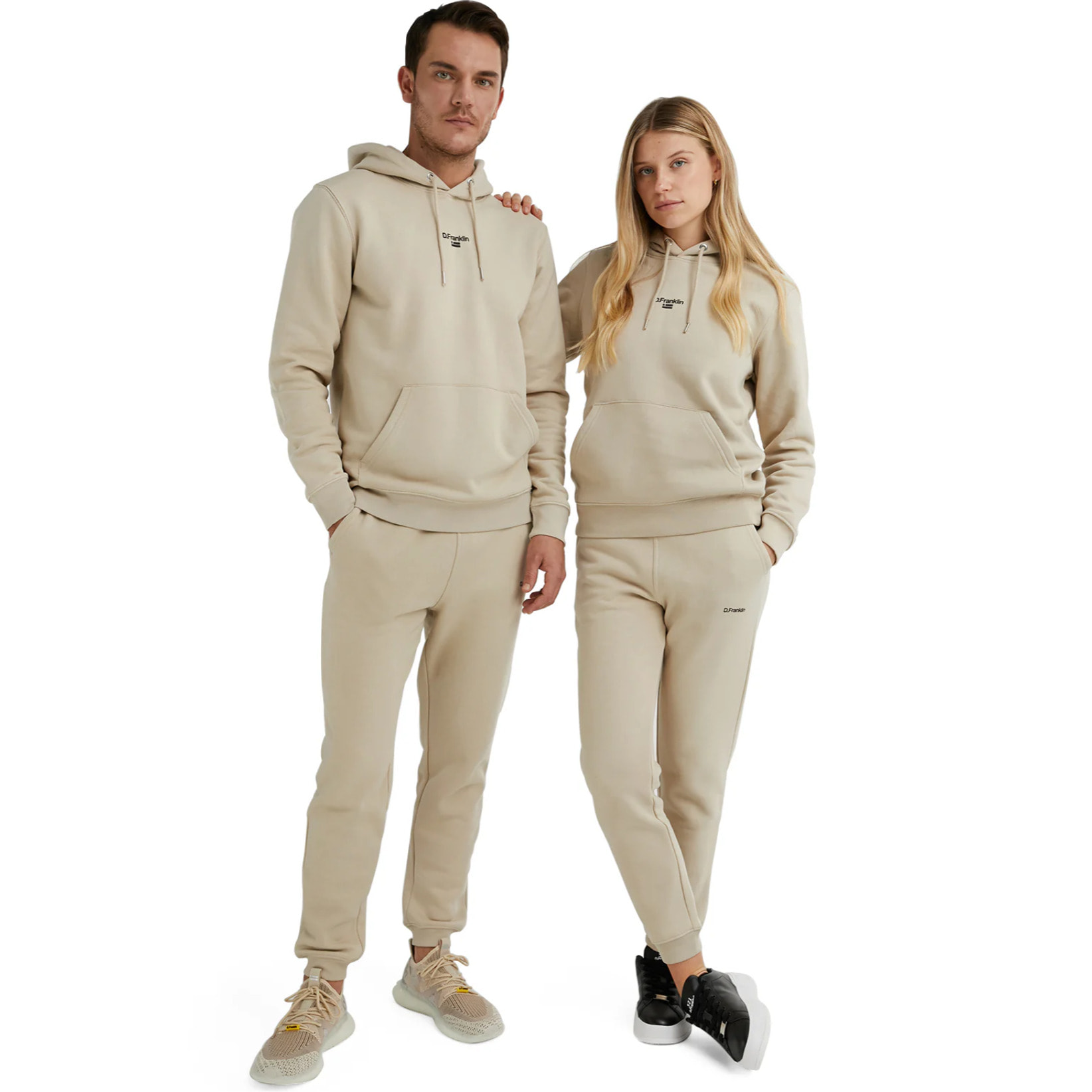 Pantalón Largo Logo Jogger en Beige D.Franklin