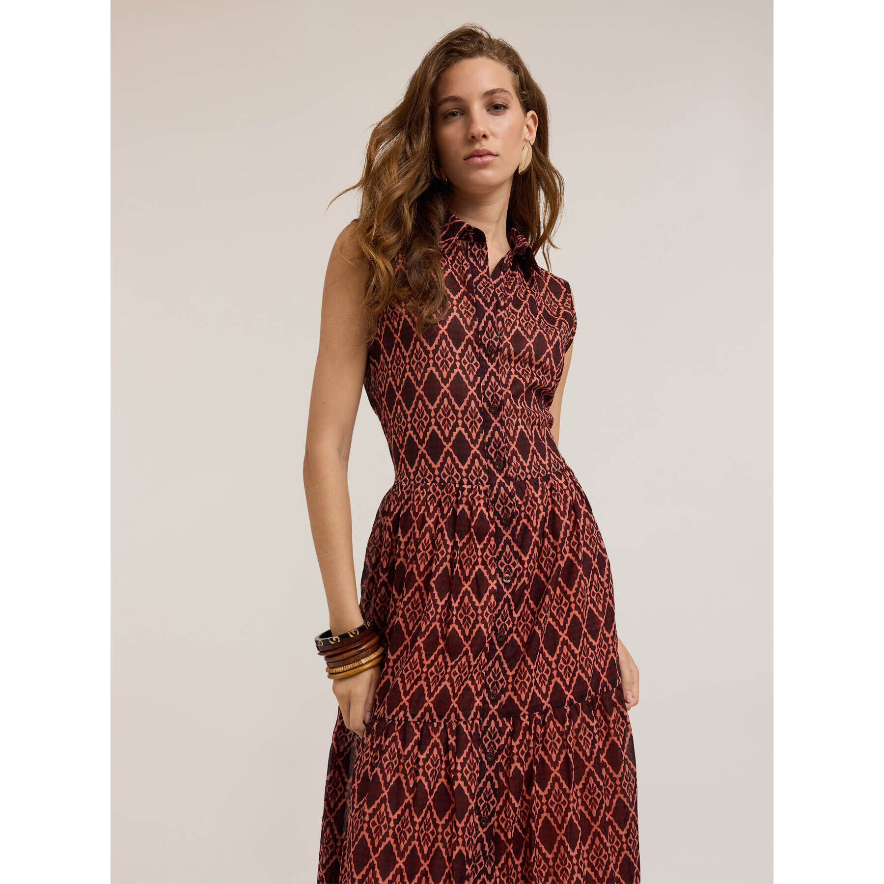 Motivi - Vestido camisero con estampado étnico - Marrón