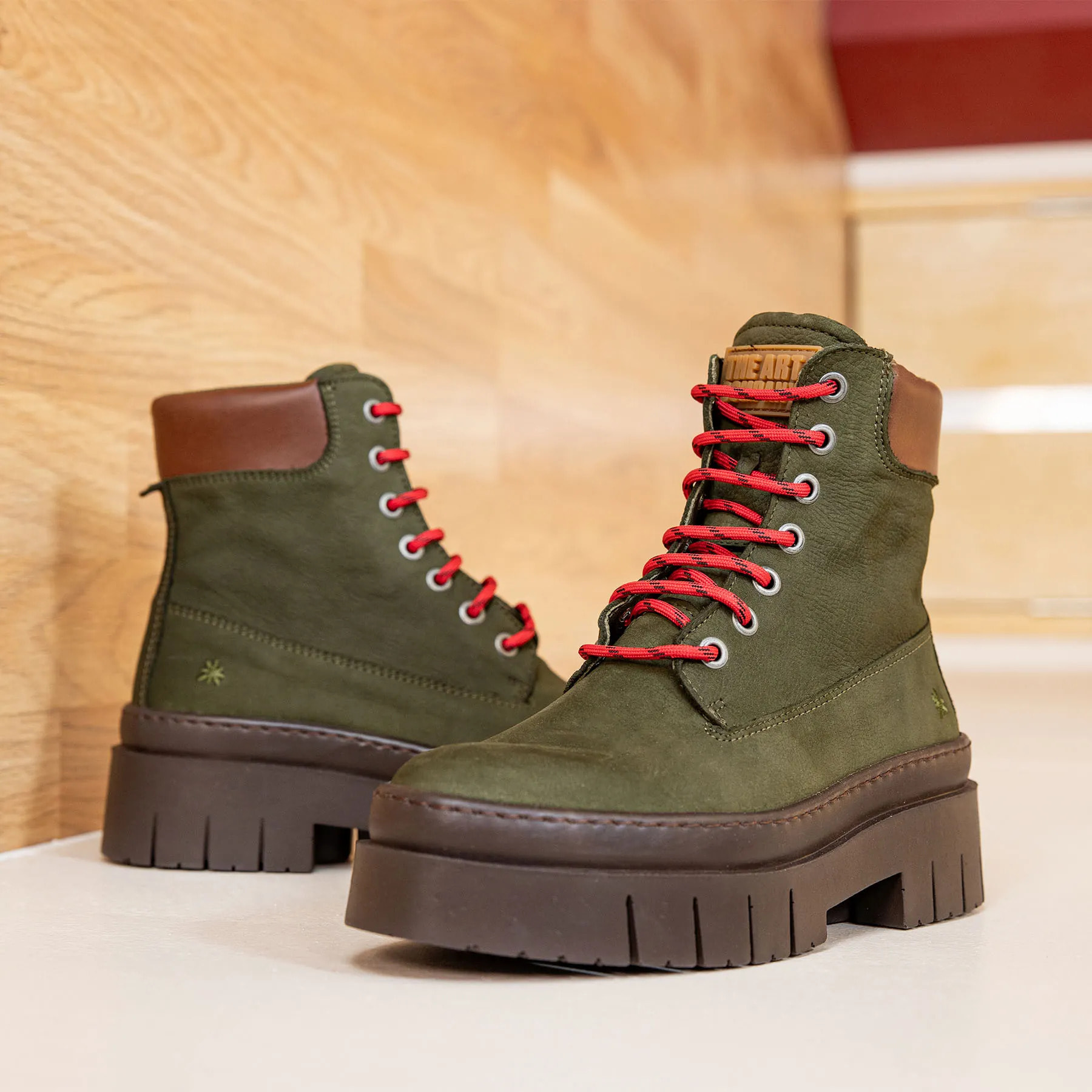 Botines 1967 NOBUCK KAKI/AMBERES color Kaki