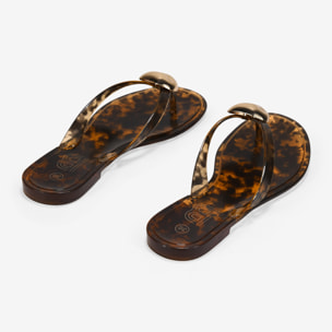 Sandalias de dedo marrones con aplique metálico