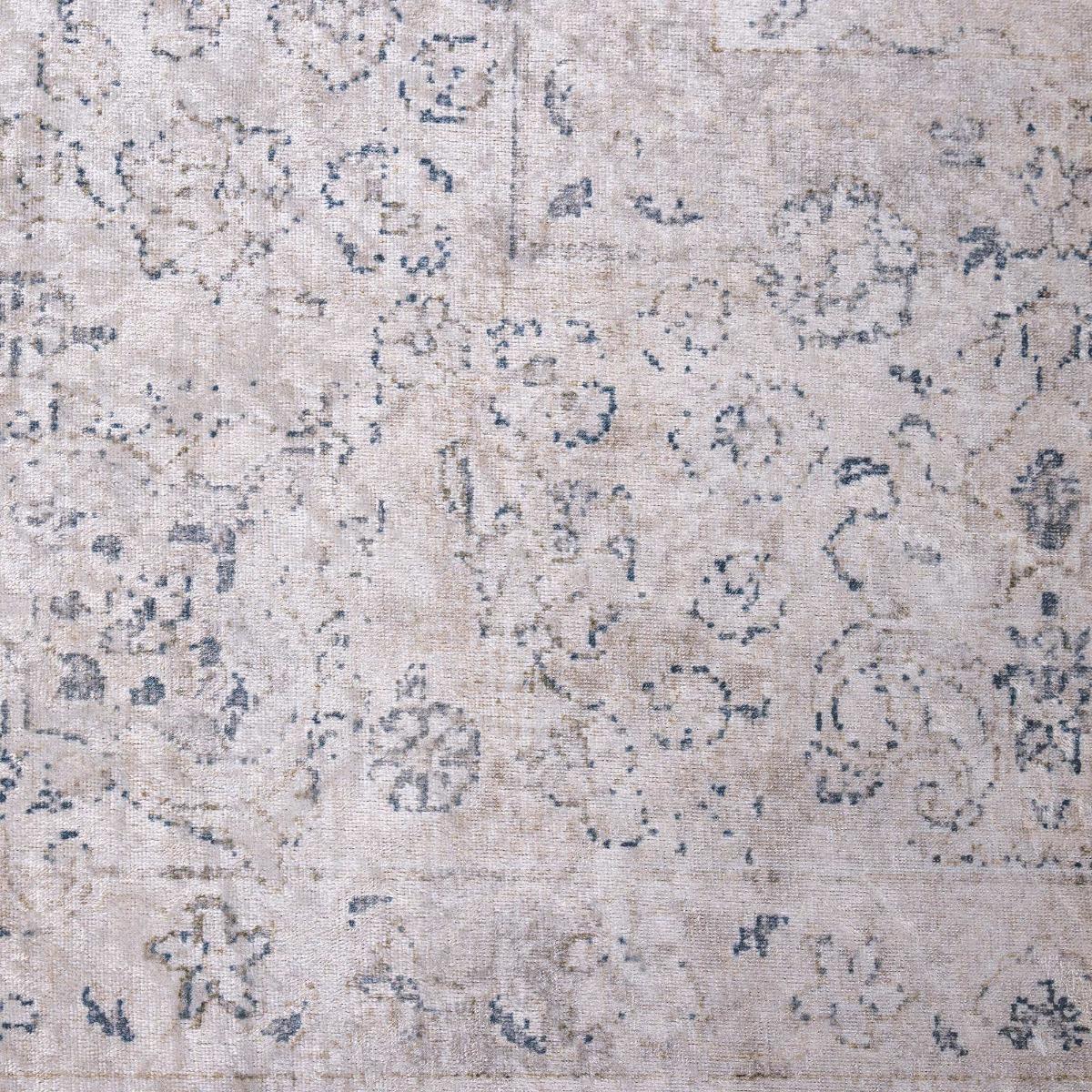 Tapis entrée kilim authentique, structure tissée, ADYA élégant