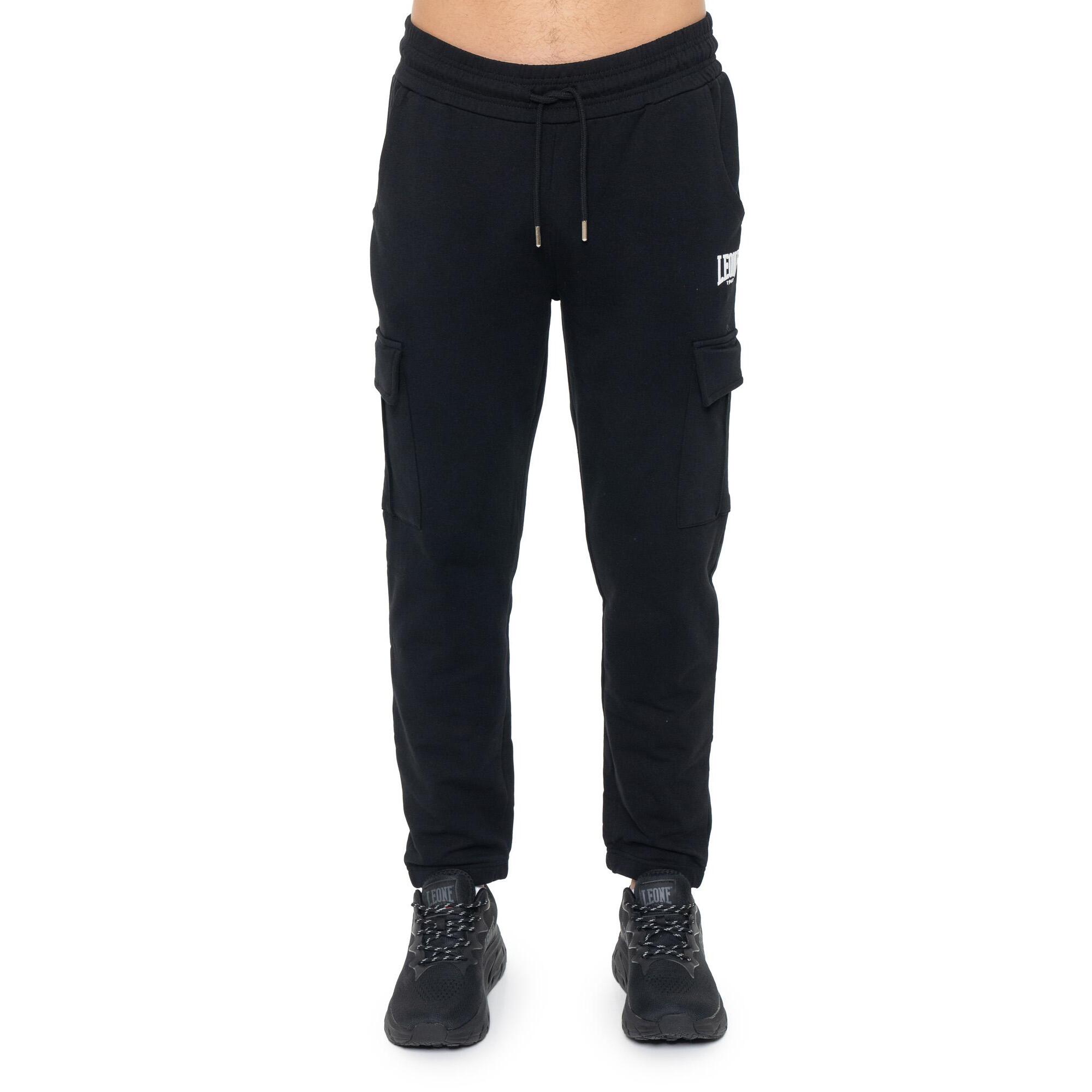 Pantalón de deporte de invierno para hombre con pequeño logo "Basic" en el puño