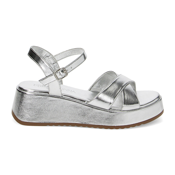 Sandali argento in laminato, zeppa 5,5 cm