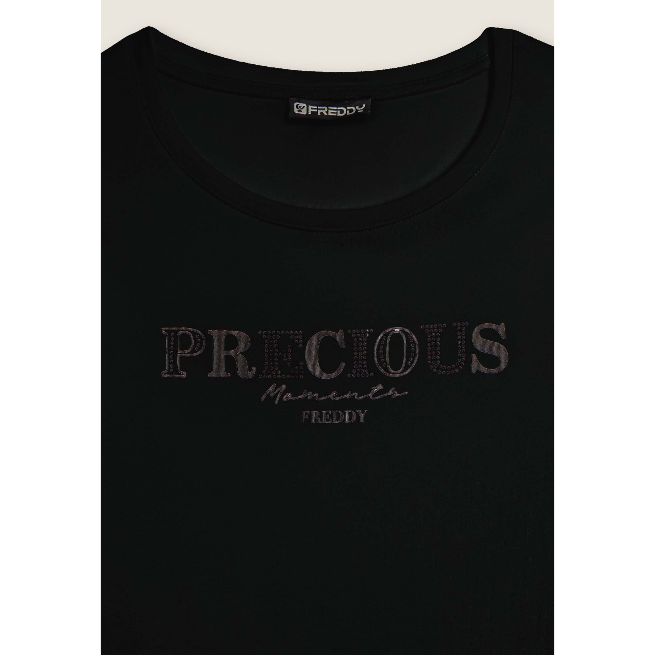 T-shirt con scritta Precious Moments in strass