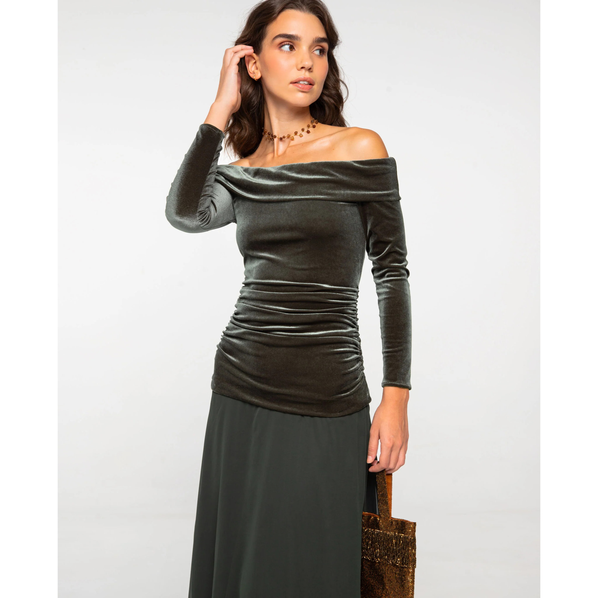 Vestido de punto elástico con flecos y corte ajustado de mujer