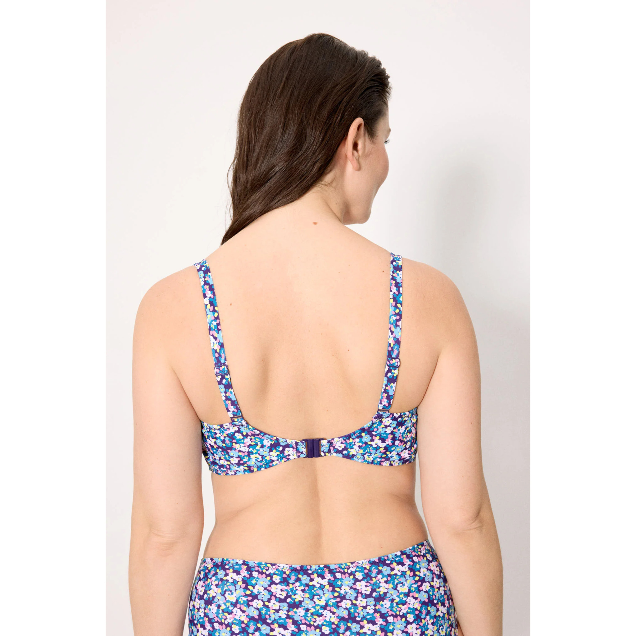 Top bikini contenitivo