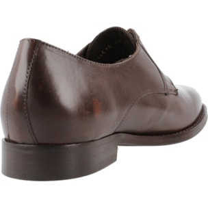 Zapatos de Vestir Hombre de la marca GEOX  modelo U HAMPSTEAD Brown