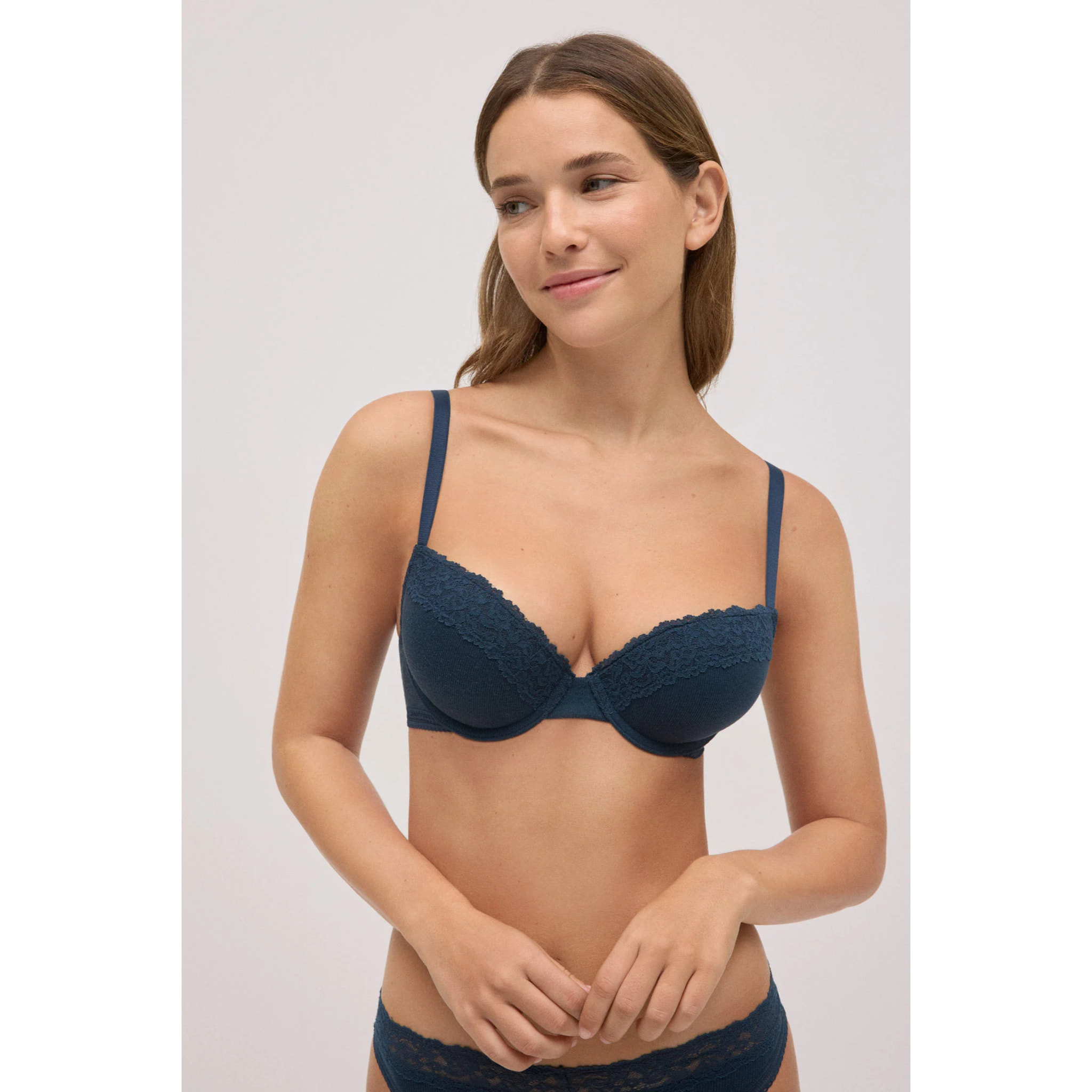Reggiseno push-up a coste con pizzo blu navy, coppa B