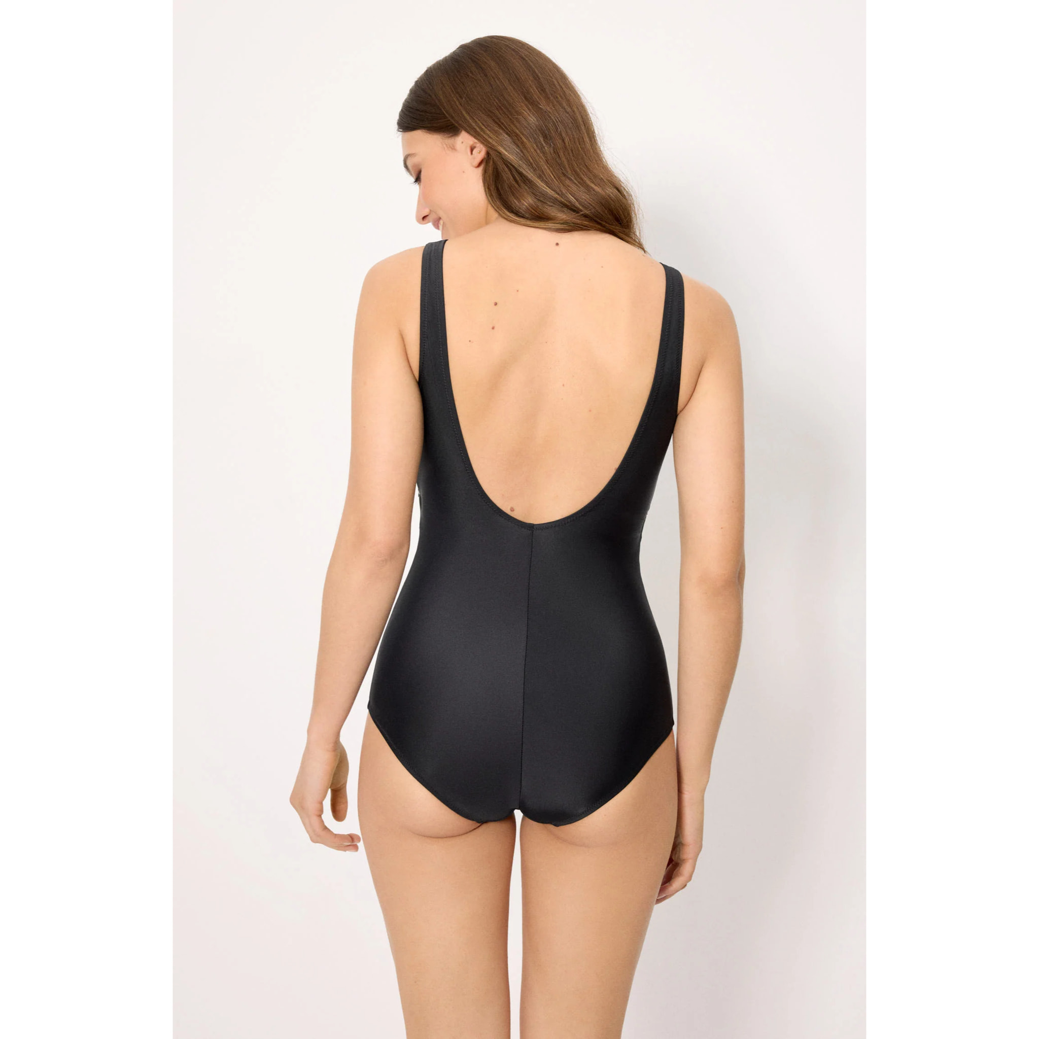 Costume da donna modellante